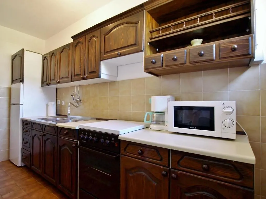 Apartments By The Sea Banjol, Rab - 16638 Croatia