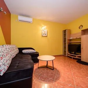  Appartamento Kuca Leonora